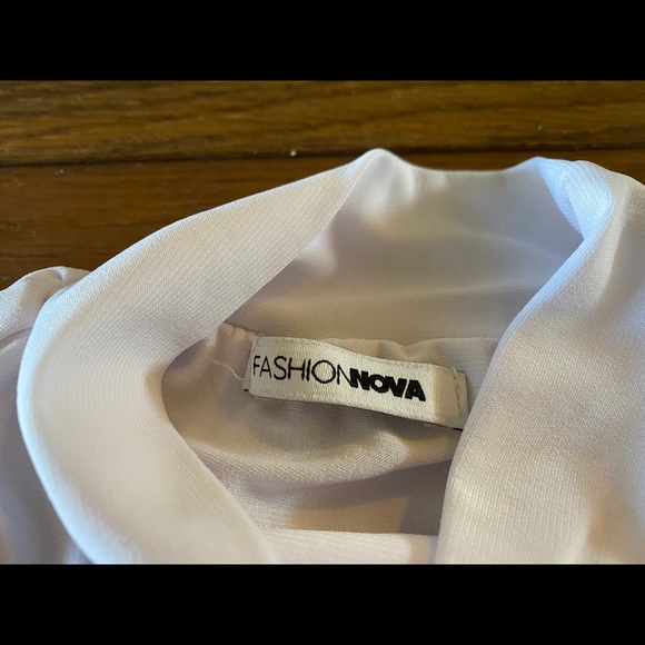 White new dress! - Picture 2 of 2